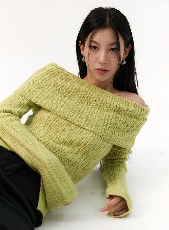 Off-Shoulder Rib Sweater IO320