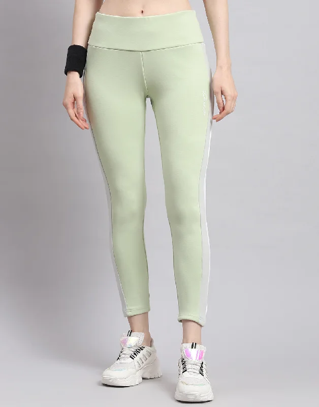 Women's High - Waisted Tight Trousers with Side Slits in Beige for a Trendy LookWomen Green Solid Regular Fit Legging