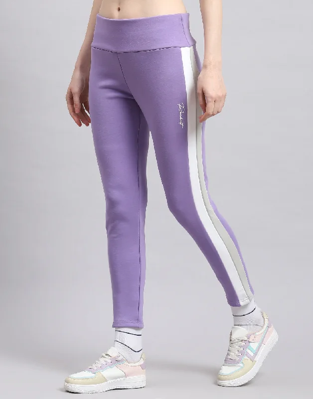 Plus Size Women's Embroidered Tight Trousers in White for a Feminine and Elegant StyleWomen Purple Solid Regular Fit Legging
