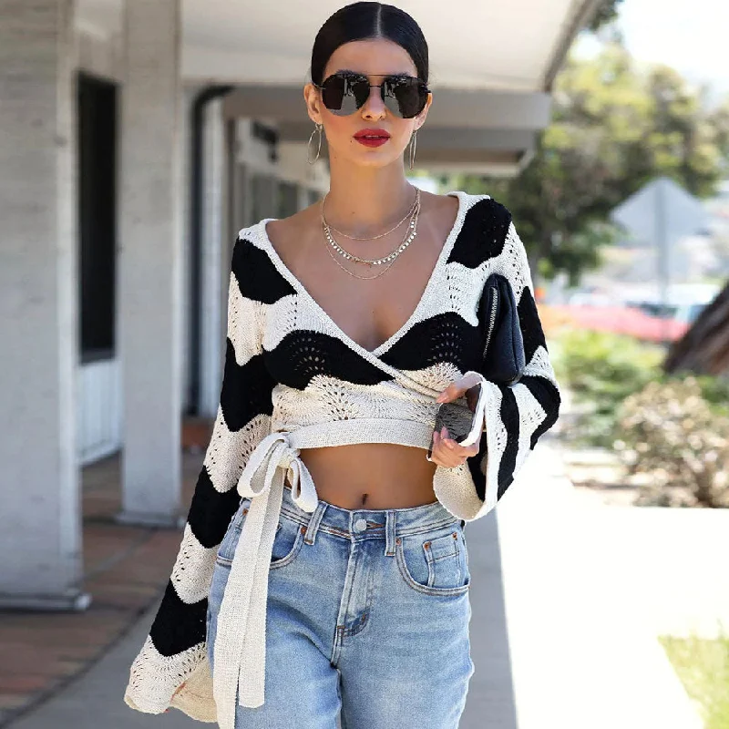 cashmere blend women cardigan for a luxurious feelChic Black Wavy Striped Print Crochet Pointelle Knit Cropped Wrap Cardigan
