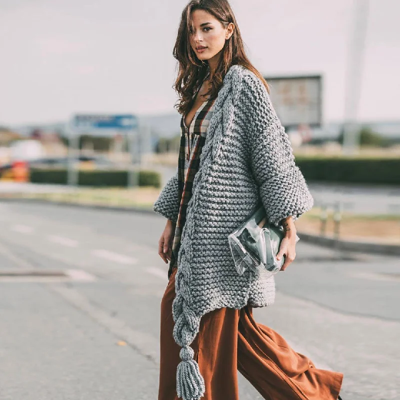 floral print women cardigan for a feminine touchLuxury Fringed Side Slit Long Sleeve Cable Knit Cardigan - Gray